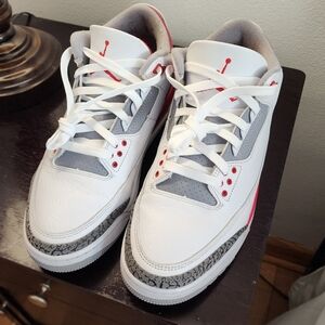 Nike Air Jordan Retro 3 Fire Red